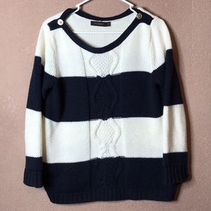 Long sleeve crew sweater